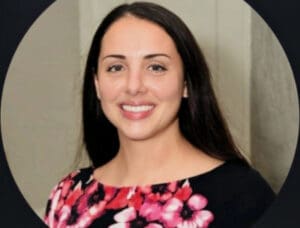 Maria Petty headshot